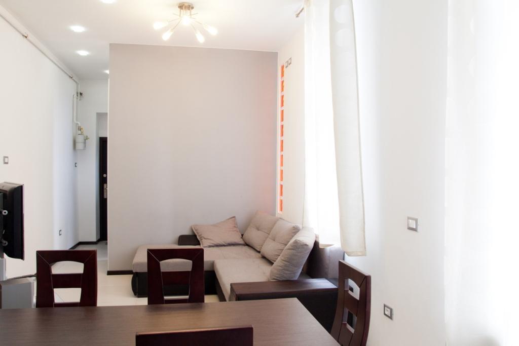 Your Comfortable Stay In Apartment Next To Opera House Lviv Exterior photo